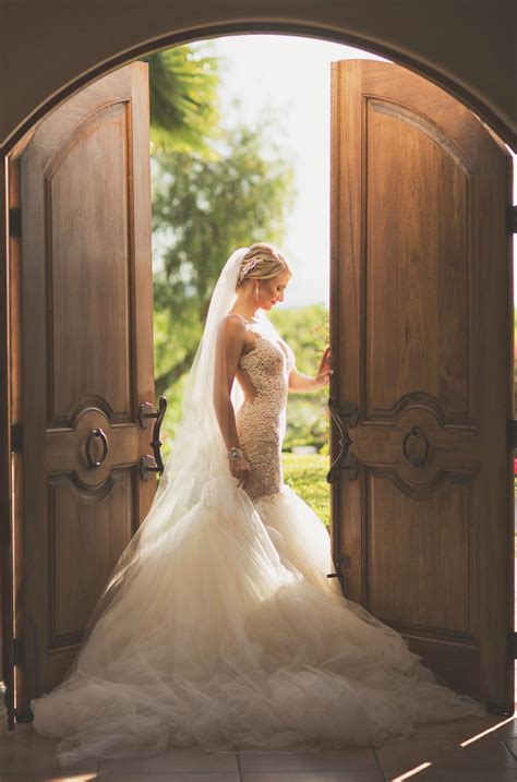 Your Jaw Will Drop Further Than This Bride S Plunging Back Dress