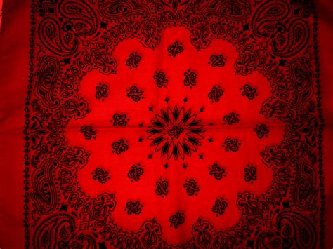 Download, share or upload your own one! Blood Bandana Wallpaper - Red Bandana Gang Picture ~ Design Wallpapers Ideas - I had to favor ...