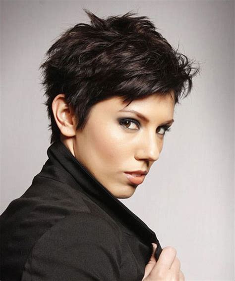 Messy hair for guys is trendy and now. 19 Chic Short (and 'Messy') Hairstyles | Styles Weekly
