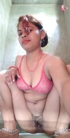 South Indian Bhabhi Show Gand And Pussy Pics Xhamster