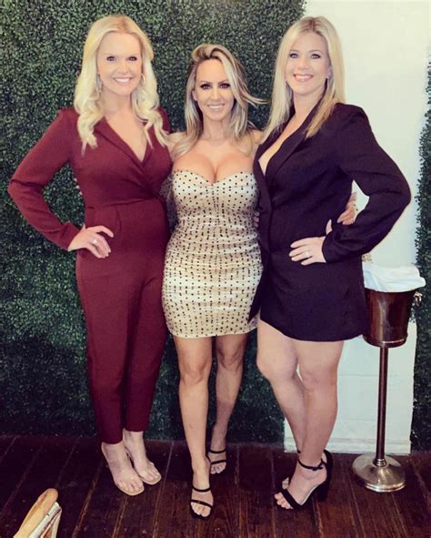 Blonde Milfs R Truefmk