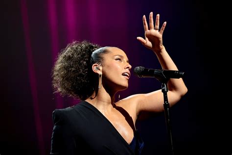 Alicia Keys Announces Opening Of Musical Loosely Based On Her Life