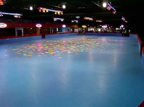 Diy Roller Skating Floor How To Turn Your Garage Into A Safe Indoor