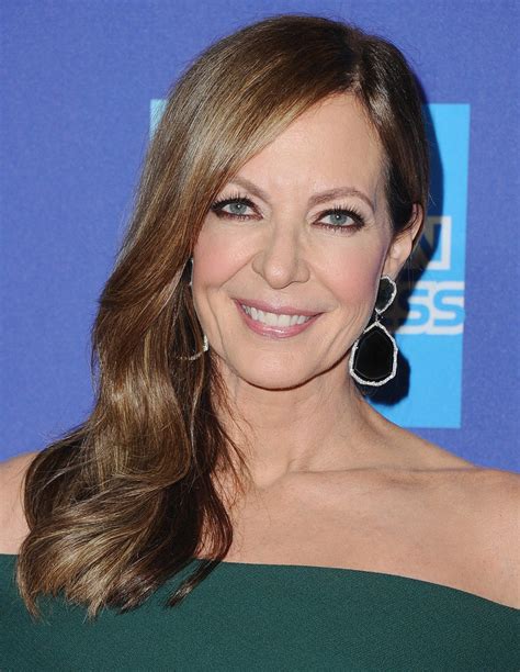 Allison janney reveals why she thinks 'mom' is ending 'sooner than we thought'. Allison Janney | Disney Wiki | FANDOM powered by Wikia