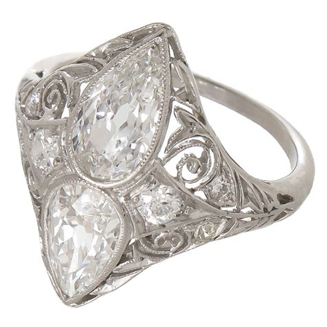 1920s Edwardian Diamond Platinum Filigree Ring Beautiful Diamond