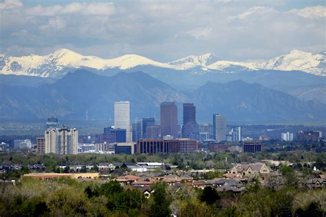 Top Places in the Country to Fly to This Fall - ECHO AFC Transportation