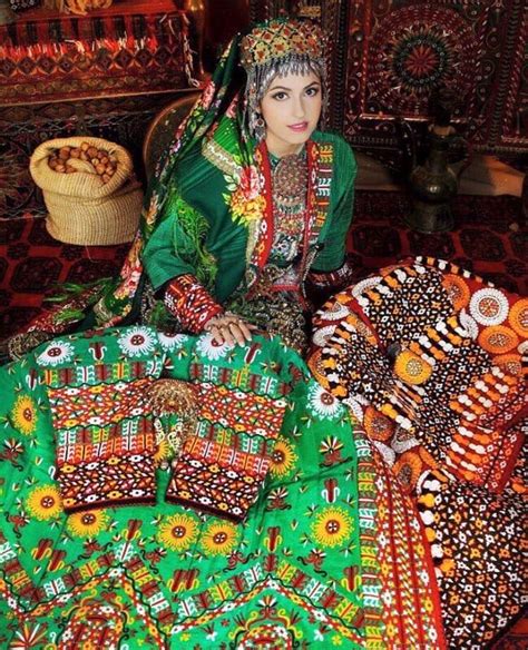 Folk Costume Costumes Caucasia Blue Green Eyes Indian Language