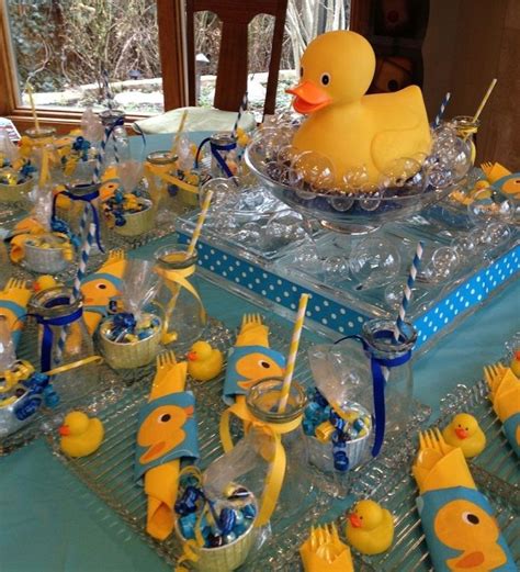They taste great and are super simple, too! Baby Shower Duck Theme | Centros de mesa de baby shower ...