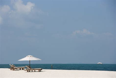 Nikoi Island Luxury Honeymoon Resorts In Southeast Asia