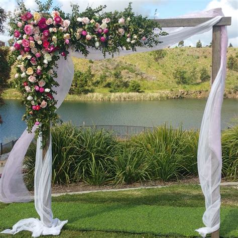 The average cost for wedding flowers is $1,400 for a small wedding (10 pieces) to $5,500 (50 pieces). Wedding Arch Hire -Backdrops-Arbours Weddings Melbourne