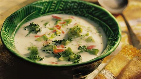 Cheesy Broccoli Potato Soup Recipe