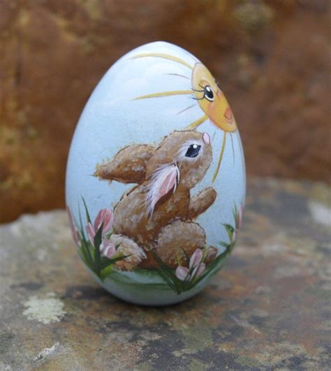 Creative Ways To Paint Easter Eggs In With Images Easter