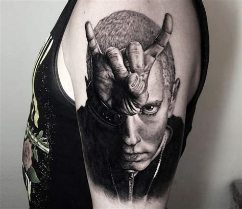 Eminems Linker Arm Tattoo Hautkunstwerk