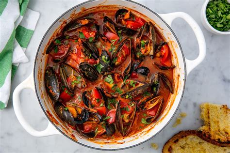 We've got you covered with 53 of our best italian seafood recipes. Christmas Eve Seafood Dinner Party Ideas - Holiday Menu An ...