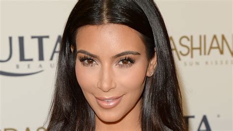 Kim Kardashians Newest Project A Selfie Book La Times