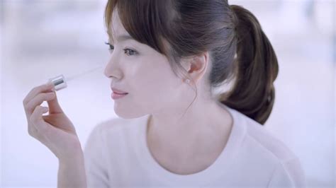 Song hye kyo is the first korean actress to be ranked on this chart. Song Hye Kyo 2016 Laneige CF 송혜교 라네즈 CF 宋慧乔 - YouTube