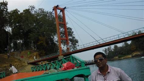 Jhulonto Bridge In Kaptai Lake Picture Of Parjatan Hanging Bridge