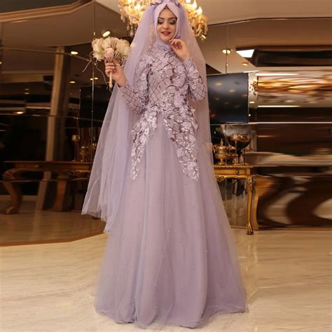 Vintage Lavender Tulle Muslim Wedding Dresses Floral Appliques Embroidery Dubai Arabic Bridal