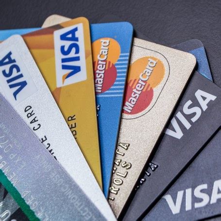 With over 16 million credit cards in australia, this puts the key to avoiding things like interest repayments is to understand them, so we'll go through how credit card interest works, and how you. How does Credit Card Interest Work? - Citi India