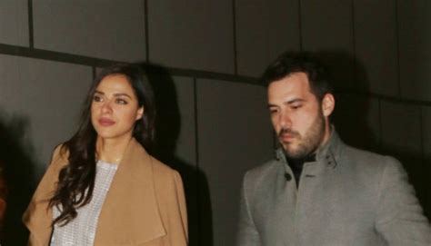 Θανατηφόρο κορμί διαθέτει η ευαγγελία συριοπούλου. Ευαγγελία Συριοπούλου: Σπάνια έξοδος με τον σύντροφο της ...