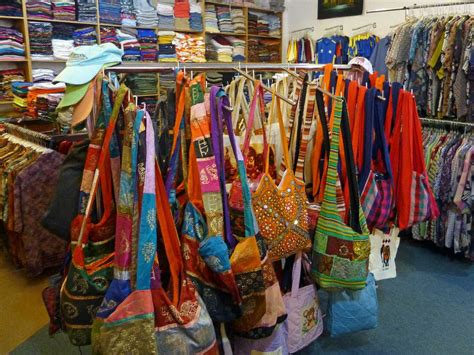 Shopping In Sri Lanka 11 Best Places For Handicrafts Clothes And Tea