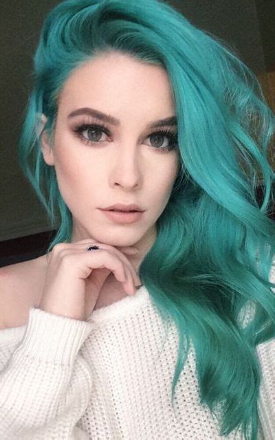 30 Teal Hair Dye Shades And Looks With Tips For Going Teal