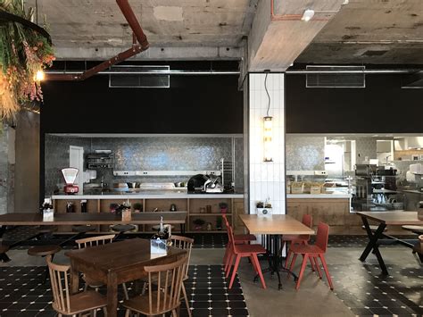 Or book now at one of our other 1862 great restaurants in berlin. Italofritzen Berlino - rivestimento Tonalite, 10x30 della ...