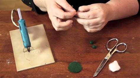A Tutorial On Felt Peas Cool And Functional Crafts Youtube