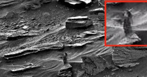Nasas Curiosity Rover Spots Alien Woman On Mars Huffpost Uk