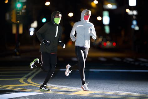 The Beautiful Run Nike Apparel Keeps Runners Visible Warm And Dry