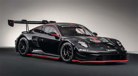 Porsche officially introduced the 911 GT3 R Rennsport model