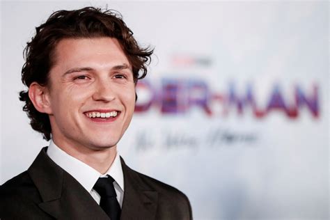 From Spider-Man to Nathan Drake: Tom Holland on the hunt in 'Uncharted