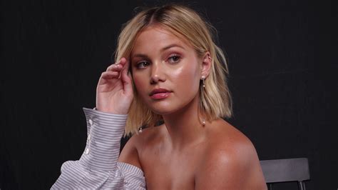 Olivia Holt Comic Con 2018 Hd Celebrities 4k Wallpapers Images