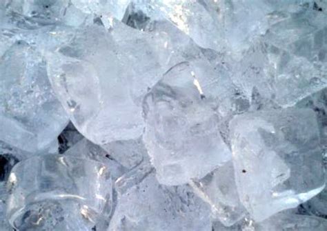 Step By Step Guide To Make Perfect Ice Cubes Easy Recipes