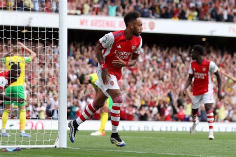 Arsenal 1 Norwich 0 Match Report Gunners Get Their First Win Of The