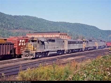 Crr 2004 Clinchfield Railroad Emd Gp38 At Erwin Tennessee By Tom Sink