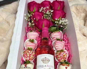 Our custom box packaging solutions cover the following: Pin by jasmin Vazquez on Edible bouquets in 2020 | Wine ...