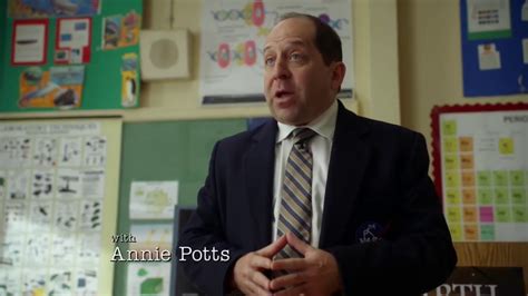 Elon has a younger brother kimbal, born in 1972, and in the role of himself, he appeared both in the tv series the big bang theory and its prehistory young sheldon. Elon Musk in young Sheldon tv series - YouTube