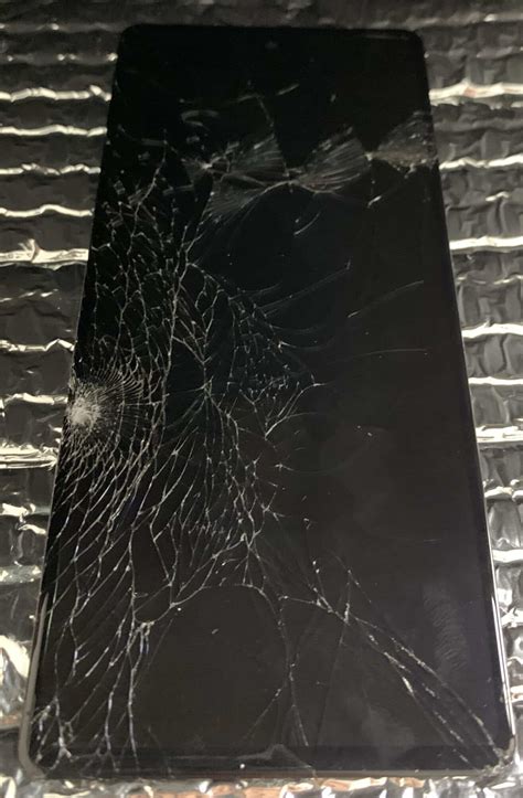 How To Fix A Heavily Cracked Phone Screen Gadgetmates