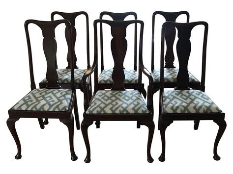 Vintage queen anne style dining table and fours chairs in cherrywood/mahogany (2 standard chairs and 2 captain chairs) set of 6 dining room chairs. Queen Anne Dining Chairs, Set of 6 • The Local Vault