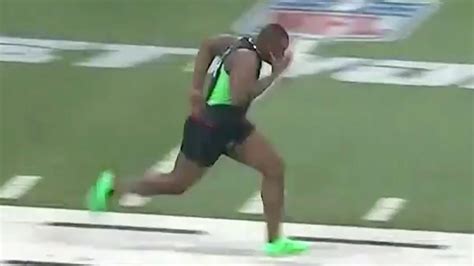 Defensive Linemans Penis Falls Out Of Shorts During Nfl Combine 40