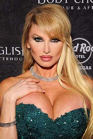 Taylor Wane Age Birthday Biography Facts HowOld Co