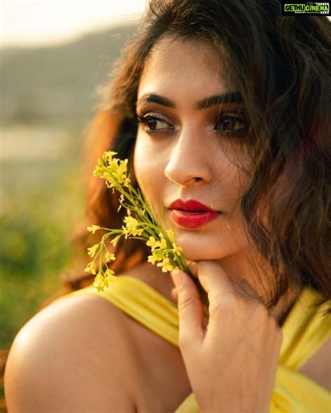 Shivangi Khedkar Instagram ️‍🔥 Gethu Cinema