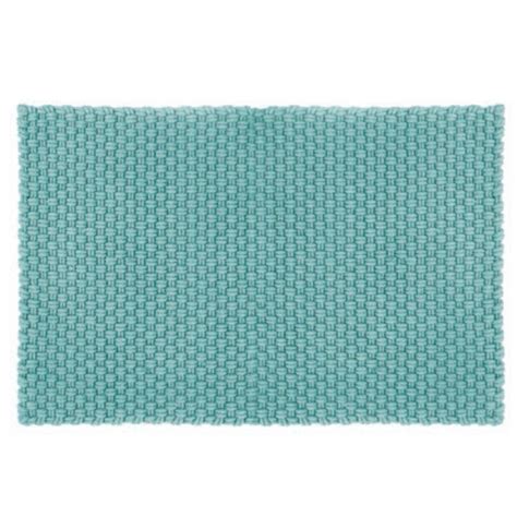 Im internet kann man sich von bildern inspirieren lassen, die große, tolle und sehr beeindruckende türkise teppiche zeigen, die ein ganzes wohnzimmer zum leuchten bringen. Pad Outdoor Teppich UNI Opal Türkis 170x240 cm - Teppiche ...