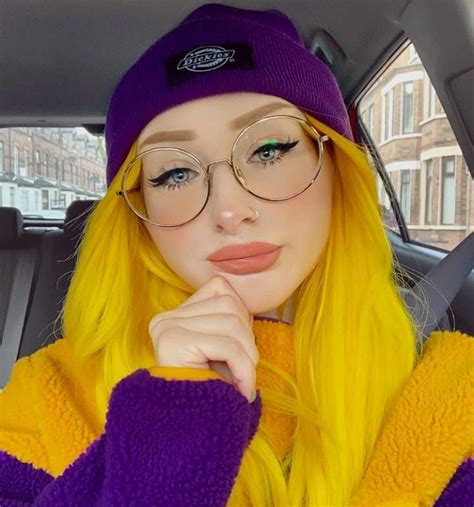 Cabelos Coloridos On Instagram “yellow 💛 Sorteio Iphone No Perfil Participe ” Yellow Hair