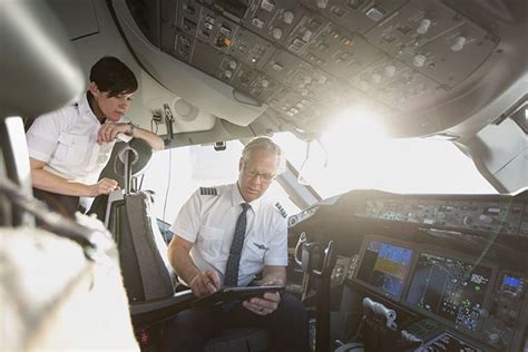 PAX - WestJet saves more than 1,000 pilot jobs