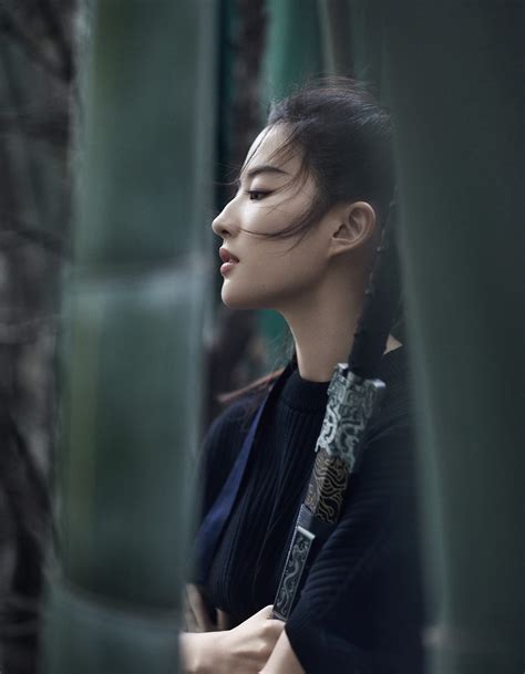 10 things you probably didn t know about the new mulan actress liu yifei entertainment