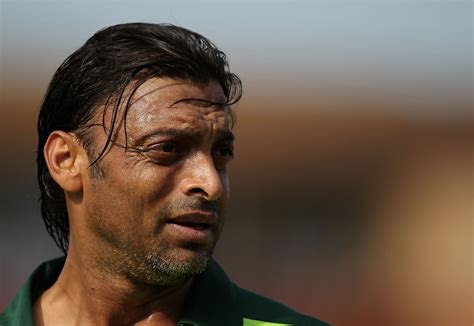 i would beat him up pakistan great shoaib akhtar says about india legend