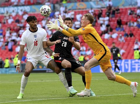 Juni 2021 von england zahlt , die beste quote für den auswärtssieg von kroatien zahlt und die beste quote auf ein unentschieden. England feierte 1:0-Auftakterfolg gegen Kroatien - Euro ...