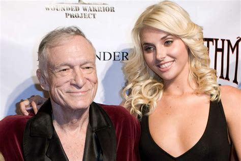 Former Playboy Bunny Karissa Shannon Revealed That She Aborted Hugh Hefners Baby At Gadgetany
